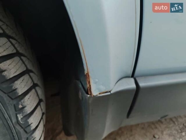 Синий Фольксваген Пассат, объемом двигателя 1.8 л и пробегом 260 тыс. км за 4500 $, фото 6 на Automoto.ua