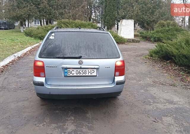 Синій Фольксваген Пассат, об'ємом двигуна 1.9 л та пробігом 396 тис. км за 2750 $, фото 6 на Automoto.ua