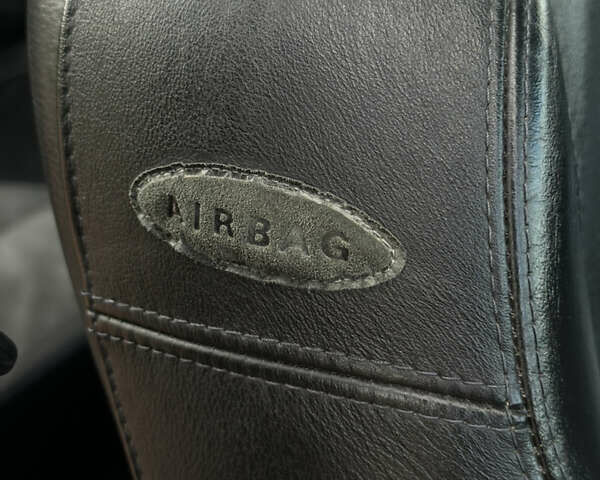 Фольксваген Пассат 1998 в Стрые на Automoto.ua Синий Фольксваген Пассат, объемом двигателя 1.78 л и пробегом 348 тыс. км за 3200 $, фото 30 на Automoto.ua