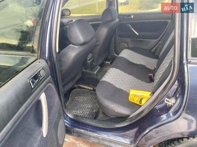 Синий Фольксваген Пассат, объемом двигателя 1.9 л и пробегом 315 тыс. км за 2900 $, фото 6 на Automoto.ua