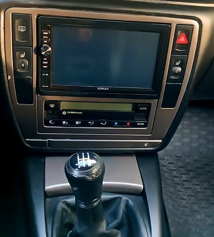 Синий Фольксваген Пассат, объемом двигателя 1.8 л и пробегом 304 тыс. км за 4300 $, фото 5 на Automoto.ua