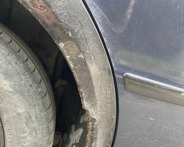Синій Фольксваген Пассат, об'ємом двигуна 1.9 л та пробігом 406 тис. км за 3400 $, фото 5 на Automoto.ua