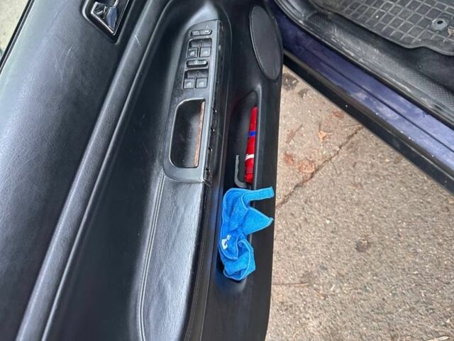 Синий Фольксваген Пассат, объемом двигателя 2.3 л и пробегом 389 тыс. км за 2600 $, фото 9 на Automoto.ua