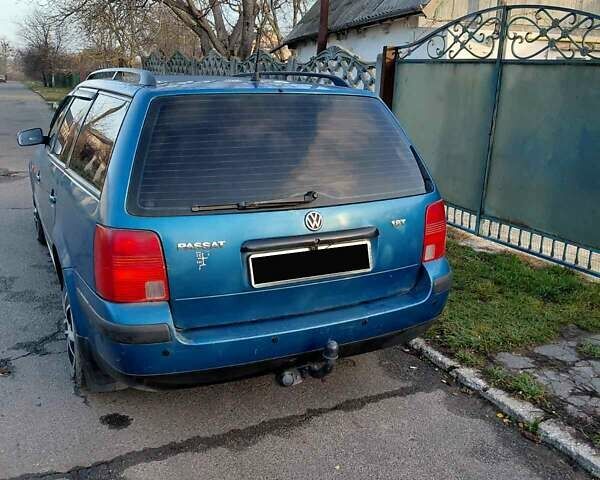 Синій Фольксваген Пассат, об'ємом двигуна 1.78 л та пробігом 380 тис. км за 3300 $, фото 2 на Automoto.ua