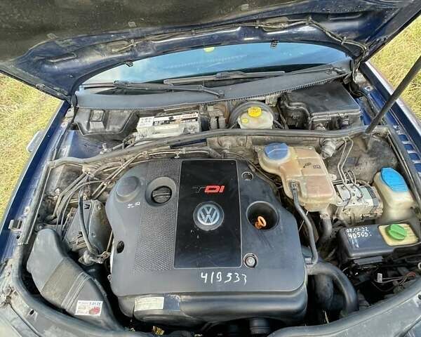 Синий Фольксваген Пассат, объемом двигателя 1.9 л и пробегом 456 тыс. км за 2700 $, фото 6 на Automoto.ua