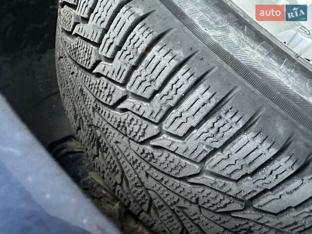 Синий Фольксваген Пассат, объемом двигателя 1.9 л и пробегом 330 тыс. км за 2800 $, фото 7 на Automoto.ua