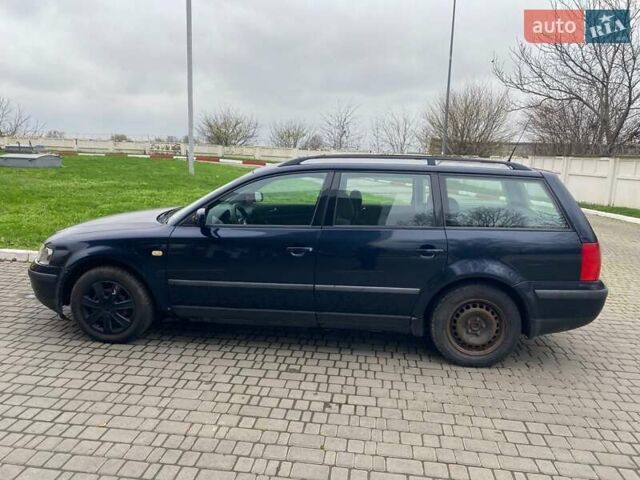 Синій Фольксваген Пассат, об'ємом двигуна 1.9 л та пробігом 355 тис. км за 2007 $, фото 8 на Automoto.ua