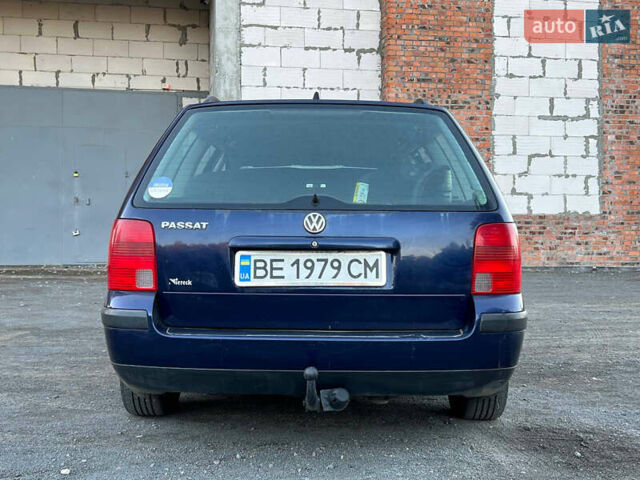Синий Фольксваген Пассат, объемом двигателя 1.6 л и пробегом 277 тыс. км за 2999 $, фото 6 на Automoto.ua