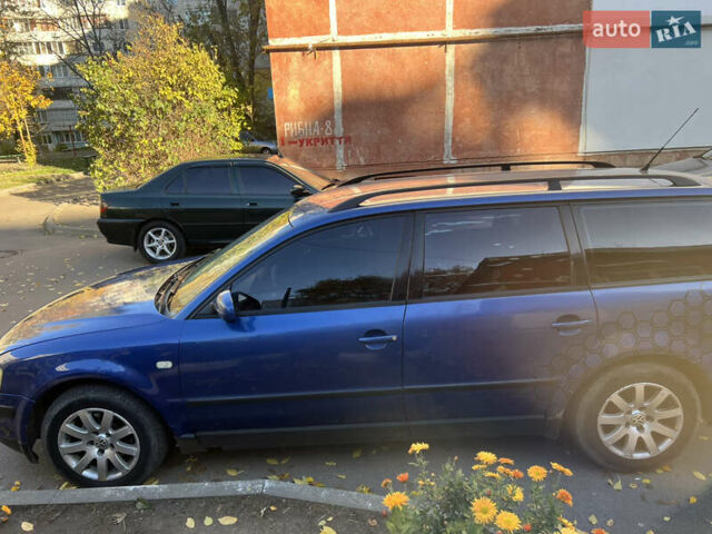 Синий Фольксваген Пассат, объемом двигателя 1.6 л и пробегом 321 тыс. км за 3500 $, фото 3 на Automoto.ua
