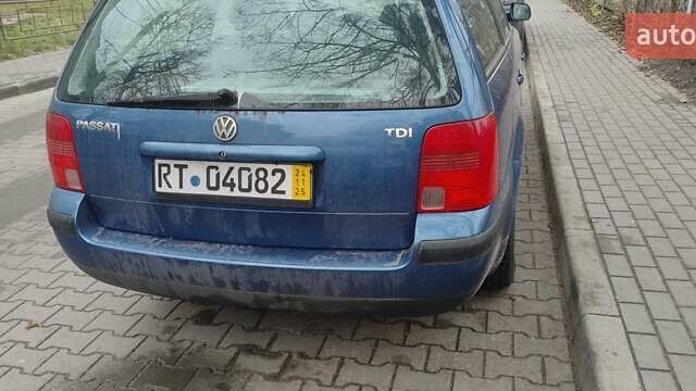 Синий Фольксваген Пассат, объемом двигателя 0 л и пробегом 255 тыс. км за 2300 $, фото 1 на Automoto.ua