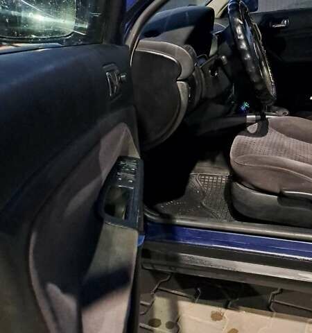 Синій Фольксваген Пассат, об'ємом двигуна 1.9 л та пробігом 386 тис. км за 3999 $, фото 6 на Automoto.ua