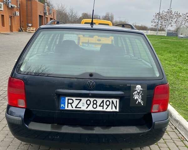 Синій Фольксваген Пассат, об'ємом двигуна 1.9 л та пробігом 355 тис. км за 2007 $, фото 2 на Automoto.ua