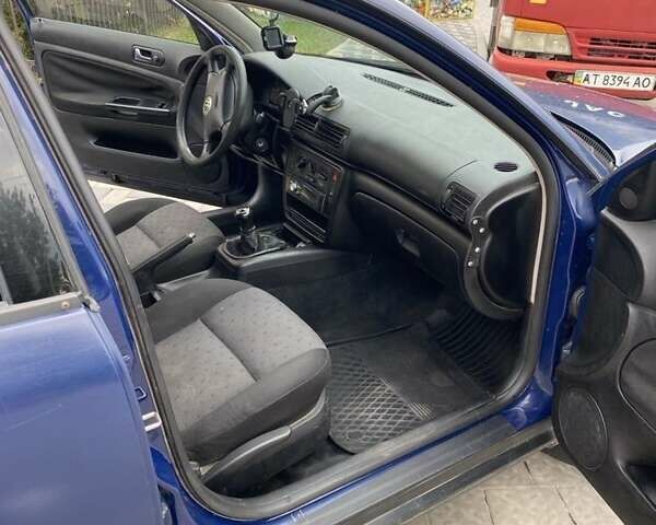 Синий Фольксваген Пассат, объемом двигателя 1.6 л и пробегом 320 тыс. км за 3150 $, фото 6 на Automoto.ua