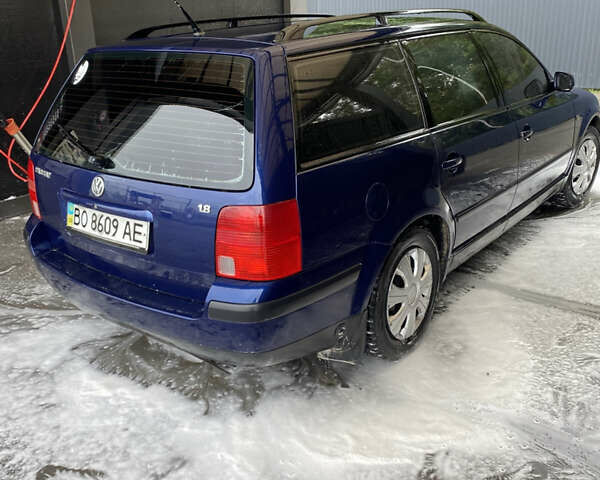 Синій Фольксваген Пассат, об'ємом двигуна 1.8 л та пробігом 350 тис. км за 2900 $, фото 2 на Automoto.ua