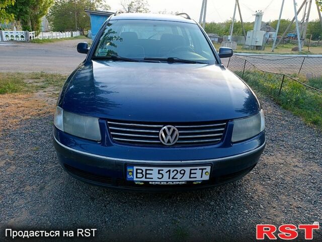 Синій Фольксваген Пассат, об'ємом двигуна 1.9 л та пробігом 333 тис. км за 3000 $, фото 3 на Automoto.ua