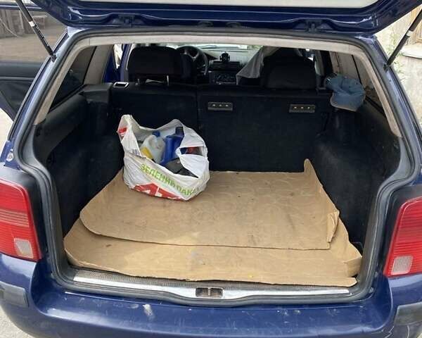 Синий Фольксваген Пассат, объемом двигателя 1.6 л и пробегом 320 тыс. км за 3150 $, фото 8 на Automoto.ua