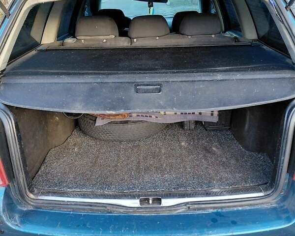 Синій Фольксваген Пассат, об'ємом двигуна 1.78 л та пробігом 380 тис. км за 3300 $, фото 5 на Automoto.ua