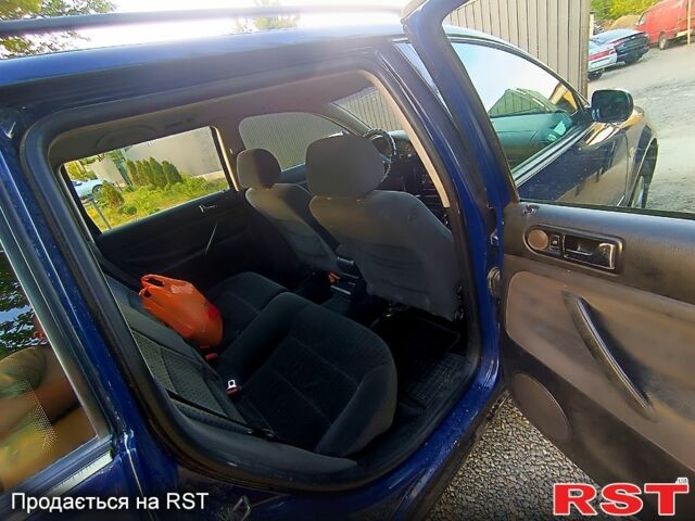 Синій Фольксваген Пассат, об'ємом двигуна 1.9 л та пробігом 333 тис. км за 3000 $, фото 5 на Automoto.ua