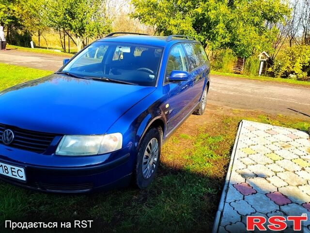 Синий Фольксваген Пассат, объемом двигателя 1.9 л и пробегом 385 тыс. км за 5000 $, фото 2 на Automoto.ua