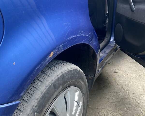 Синій Фольксваген Пассат, об'ємом двигуна 1.9 л та пробігом 450 тис. км за 3200 $, фото 8 на Automoto.ua