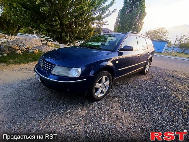 Синій Фольксваген Пассат, об'ємом двигуна 1.9 л та пробігом 333 тис. км за 3000 $, фото 8 на Automoto.ua