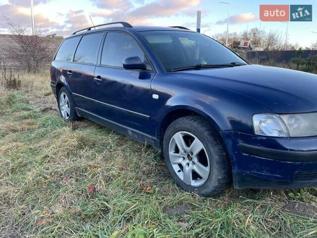 Синий Фольксваген Пассат, объемом двигателя 1.9 л и пробегом 456 тыс. км за 2700 $, фото 4 на Automoto.ua