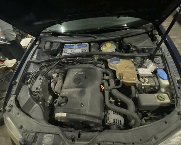 Синій Фольксваген Пассат, об'ємом двигуна 1.9 л та пробігом 220 тис. км за 3500 $, фото 4 на Automoto.ua