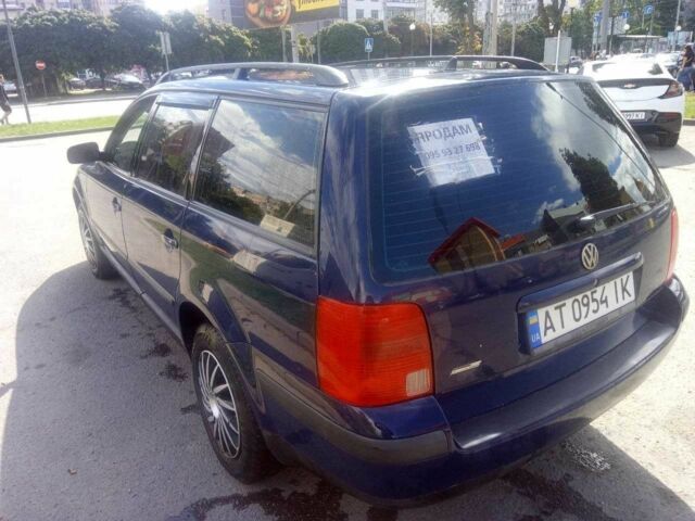 Синий Фольксваген Пассат, объемом двигателя 1.6 л и пробегом 250 тыс. км за 3600 $, фото 6 на Automoto.ua