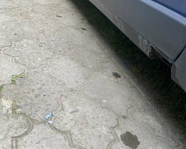 Синій Фольксваген Пассат, об'ємом двигуна 1.9 л та пробігом 450 тис. км за 3200 $, фото 7 на Automoto.ua