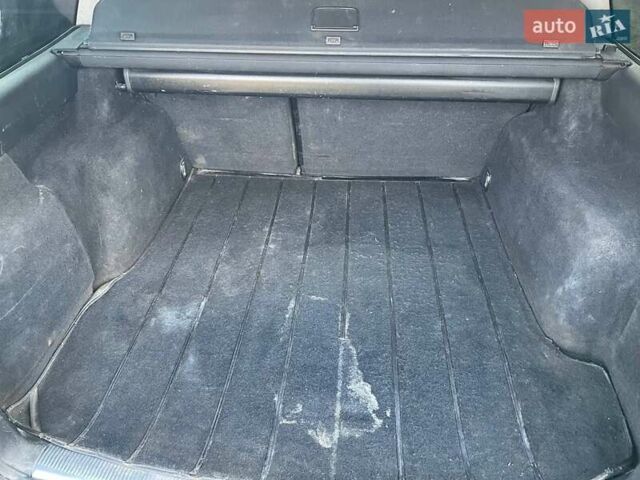 Синий Фольксваген Пассат, объемом двигателя 1.9 л и пробегом 456 тыс. км за 2700 $, фото 11 на Automoto.ua