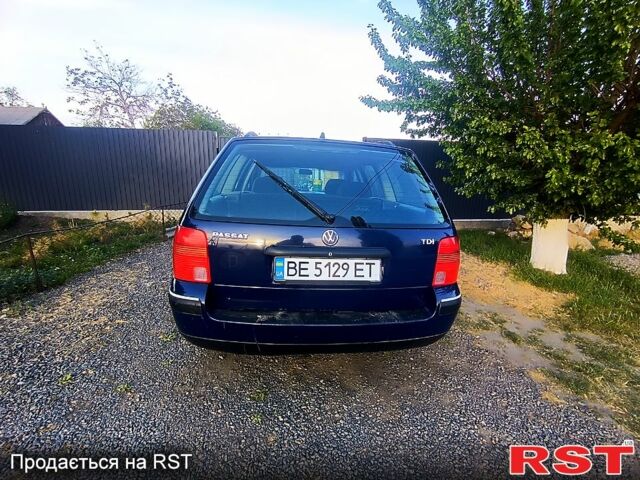 Синій Фольксваген Пассат, об'ємом двигуна 1.9 л та пробігом 333 тис. км за 3000 $, фото 2 на Automoto.ua