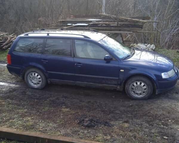 Синій Фольксваген Пассат, об'ємом двигуна 1.8 л та пробігом 390 тис. км за 4000 $, фото 1 на Automoto.ua