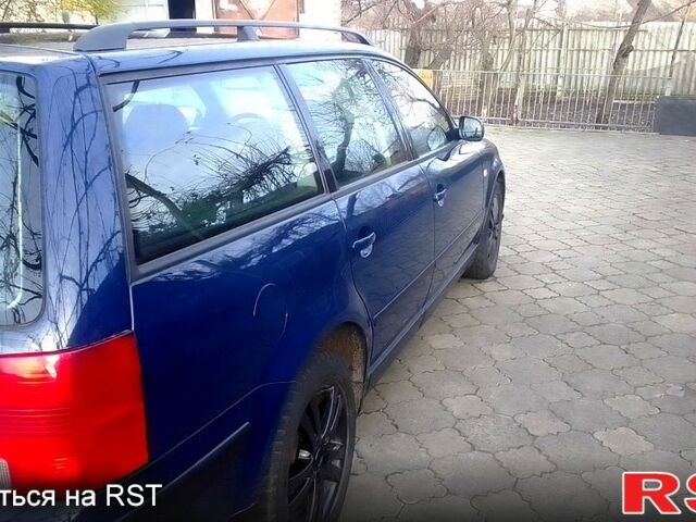 Синій Фольксваген Пассат, об'ємом двигуна 1.8 л та пробігом 264 тис. км за 4300 $, фото 3 на Automoto.ua