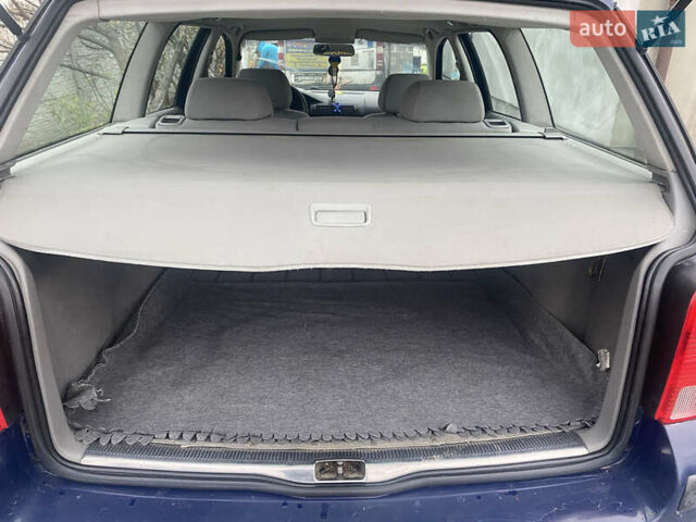 Синий Фольксваген Пассат, объемом двигателя 1.9 л и пробегом 440 тыс. км за 4500 $, фото 6 на Automoto.ua