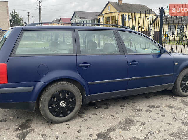 Синий Фольксваген Пассат, объемом двигателя 1.9 л и пробегом 440 тыс. км за 4500 $, фото 8 на Automoto.ua