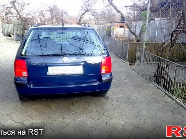 Синій Фольксваген Пассат, об'ємом двигуна 1.8 л та пробігом 264 тис. км за 4300 $, фото 4 на Automoto.ua