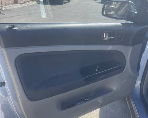 Синий Фольксваген Пассат, объемом двигателя 1.78 л и пробегом 350 тыс. км за 3800 $, фото 7 на Automoto.ua