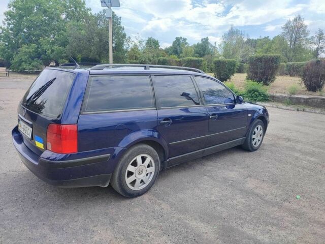 Синий Фольксваген Пассат, объемом двигателя 1.9 л и пробегом 410 тыс. км за 4500 $, фото 4 на Automoto.ua