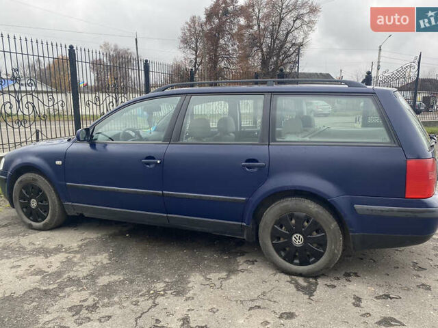 Синий Фольксваген Пассат, объемом двигателя 1.9 л и пробегом 440 тыс. км за 4500 $, фото 7 на Automoto.ua