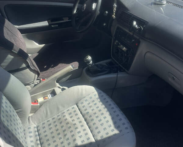 Синий Фольксваген Пассат, объемом двигателя 1.78 л и пробегом 350 тыс. км за 3800 $, фото 15 на Automoto.ua