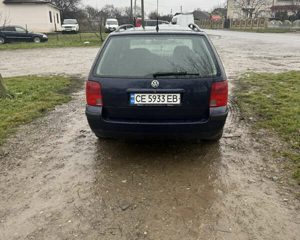 Синий Фольксваген Пассат, объемом двигателя 1.9 л и пробегом 373 тыс. км за 4200 $, фото 2 на Automoto.ua