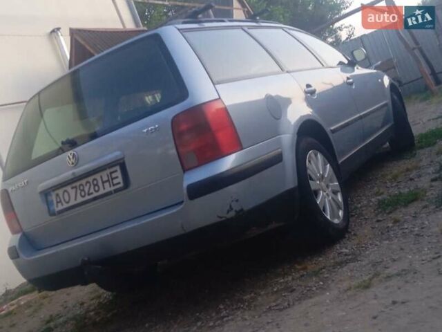 Синий Фольксваген Пассат, объемом двигателя 1.9 л и пробегом 484 тыс. км за 2750 $, фото 3 на Automoto.ua