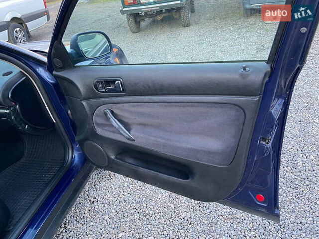 Синий Фольксваген Пассат, объемом двигателя 1.9 л и пробегом 500 тыс. км за 3250 $, фото 16 на Automoto.ua