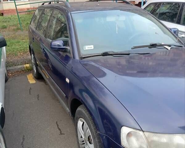 Синий Фольксваген Пассат, объемом двигателя 1.9 л и пробегом 354 тыс. км за 4500 $, фото 9 на Automoto.ua