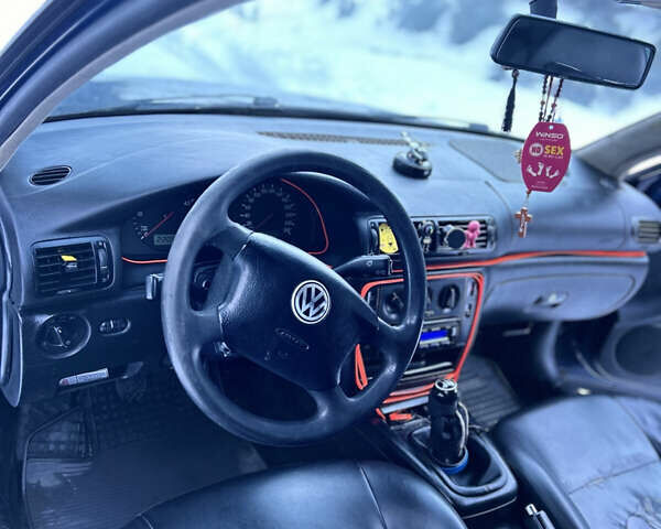 Синий Фольксваген Пассат, объемом двигателя 1.9 л и пробегом 360 тыс. км за 1650 $, фото 8 на Automoto.ua