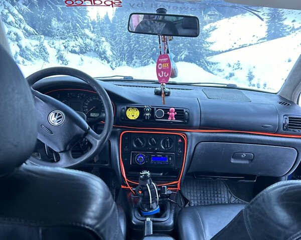 Синий Фольксваген Пассат, объемом двигателя 1.9 л и пробегом 360 тыс. км за 1650 $, фото 7 на Automoto.ua