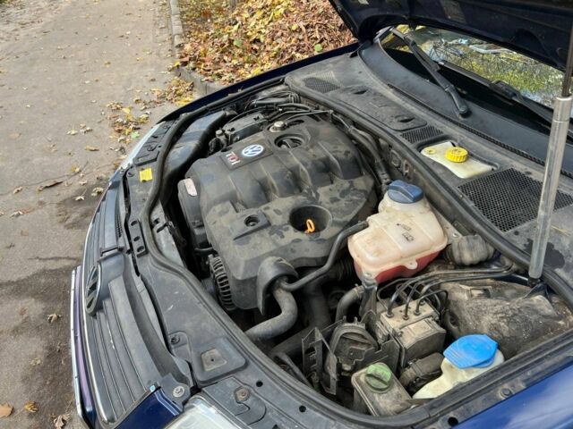 Синий Фольксваген Пассат, объемом двигателя 1.9 л и пробегом 310 тыс. км за 4500 $, фото 3 на Automoto.ua