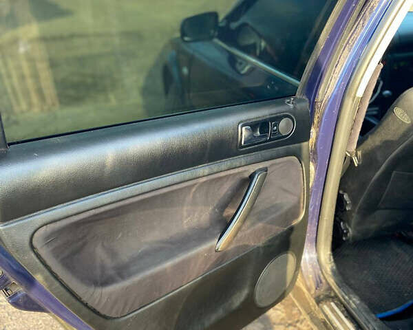 Синий Фольксваген Пассат, объемом двигателя 1.9 л и пробегом 404 тыс. км за 3800 $, фото 7 на Automoto.ua