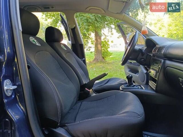 Фольксваген Пассат 2001 у Дрогобичі на Automoto.ua Синій Фольксваген Пассат, об'ємом двигуна 1.6 л та пробігом 290 тис. км за 4000 $, фото 14 на Automoto.ua