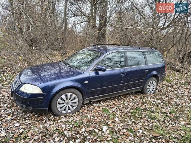 Синий Фольксваген Пассат, объемом двигателя 1.9 л и пробегом 431 тыс. км за 3500 $, фото 1 на Automoto.ua